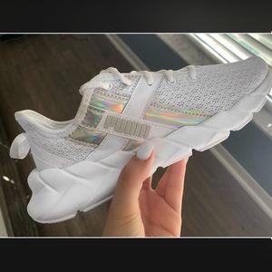White Puma with Hologram
